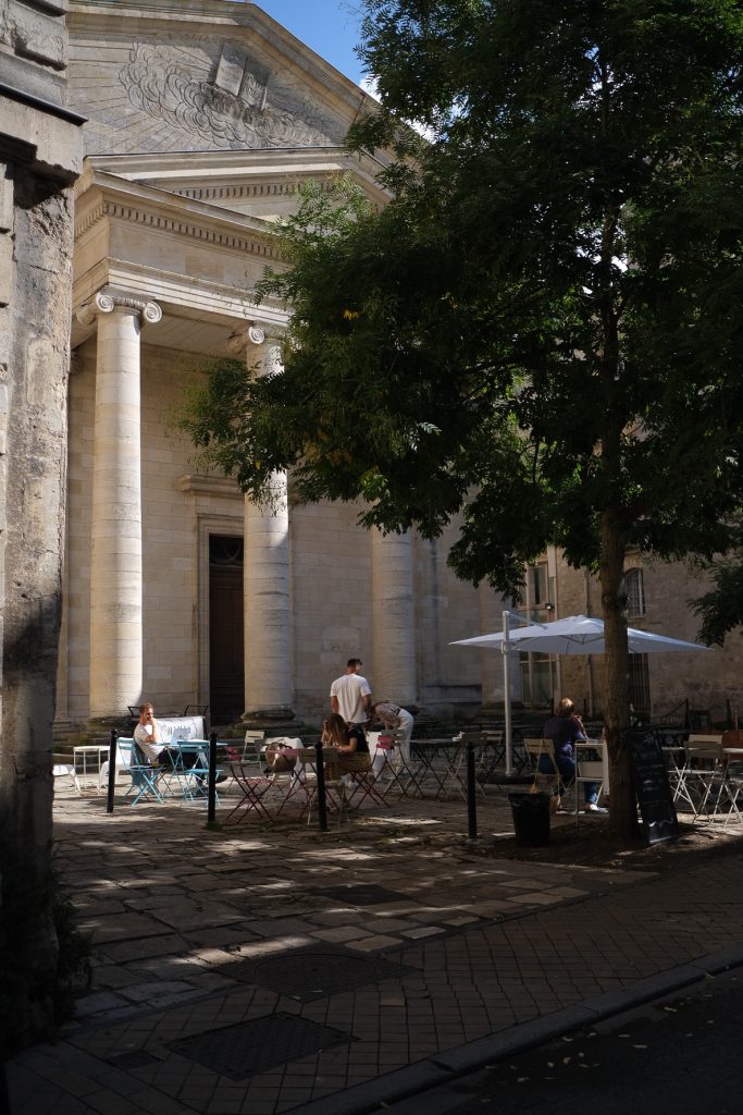 2 jours à Bordeaux : mon guide des incontournables 47 morgane-schaller-bordeaux-chartrons-terrasse
