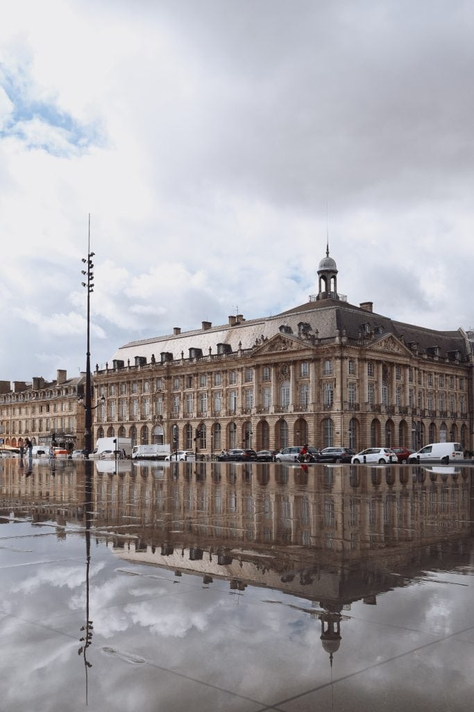 2 jours à Bordeaux : mon guide des incontournables 30 morgane-schaller-bordeaux-place-de-la-bourse