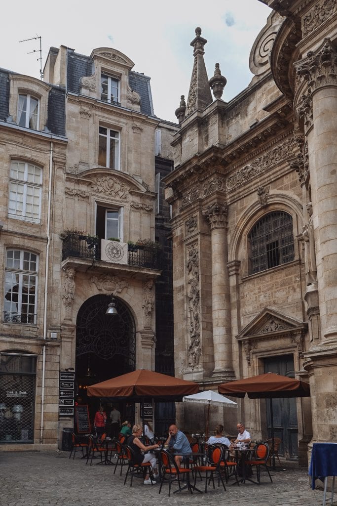2 jours à Bordeaux : mon guide des incontournables 35 morgane-schaller-bordeaux-terrasse