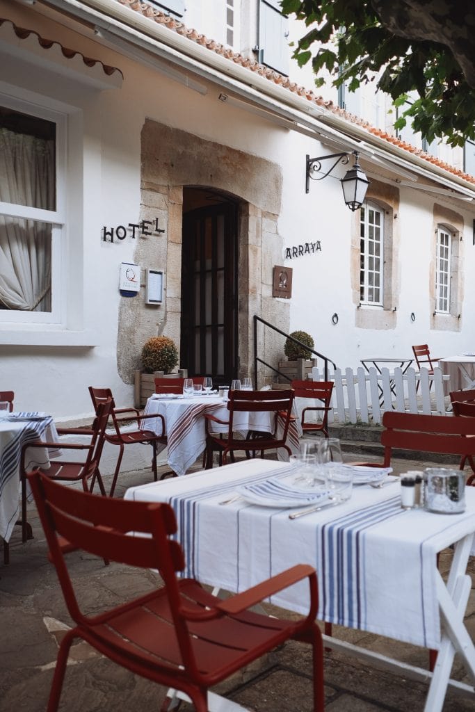 morgane-schaller-sare-hotel-arraya-terrasse
